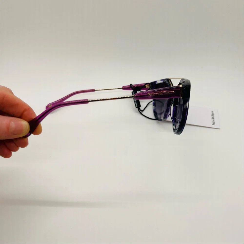 NWT Pedro del Hierro Round Sunglasses w/ Case and Dust Cloth. Purple and Gold.